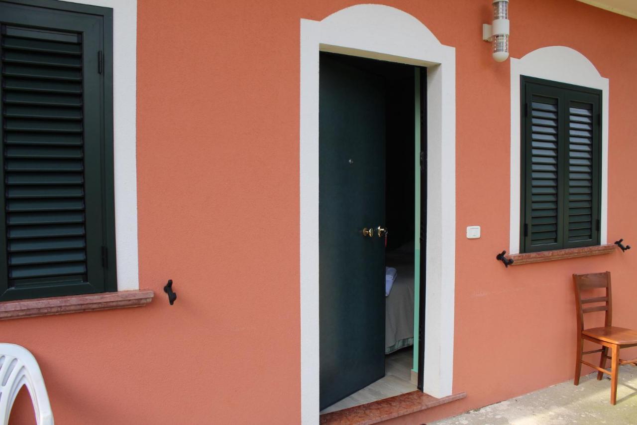 Agri Mediterraneo Bed & Breakfast *